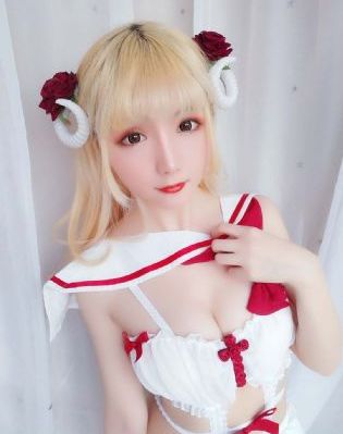 女大学生3
