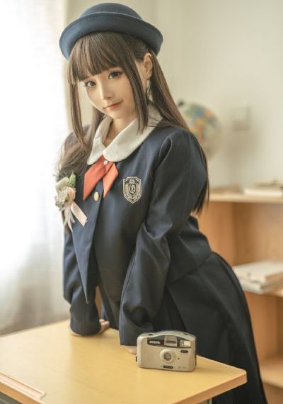 舔舔的女人